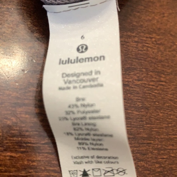 Lululemon long line sports bra - Picture 3 of 3